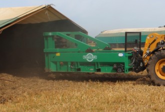 Bale spreader from Spread-a-Bale